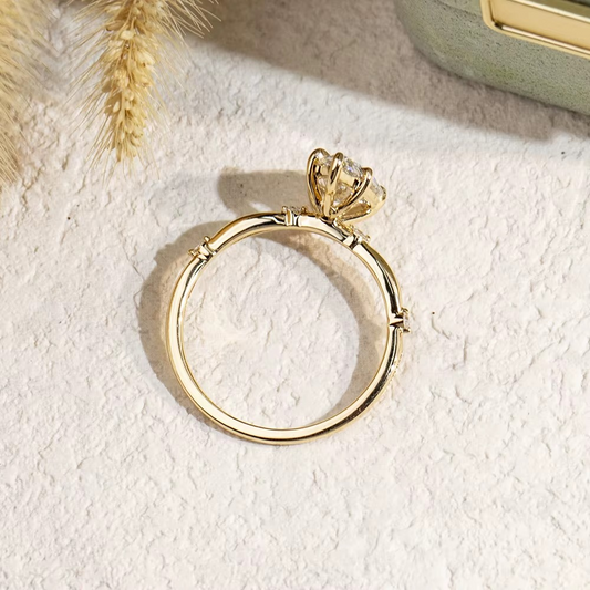 Gold Ring with Lab Grown Diamond